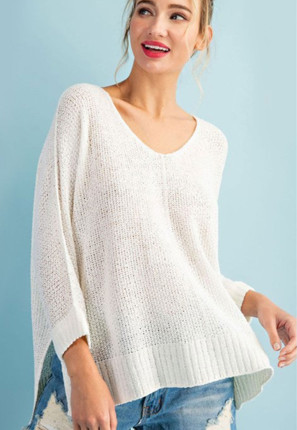 Crew Neck Knit Sweater- White