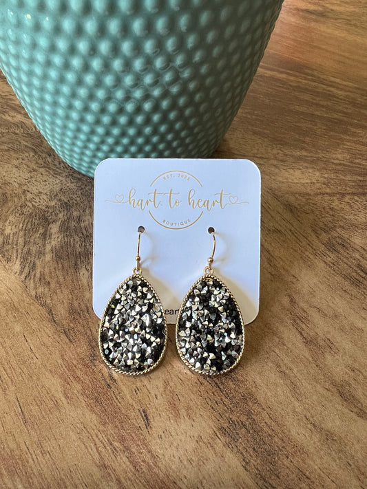 Glitter Tear Drop Earrings- Black