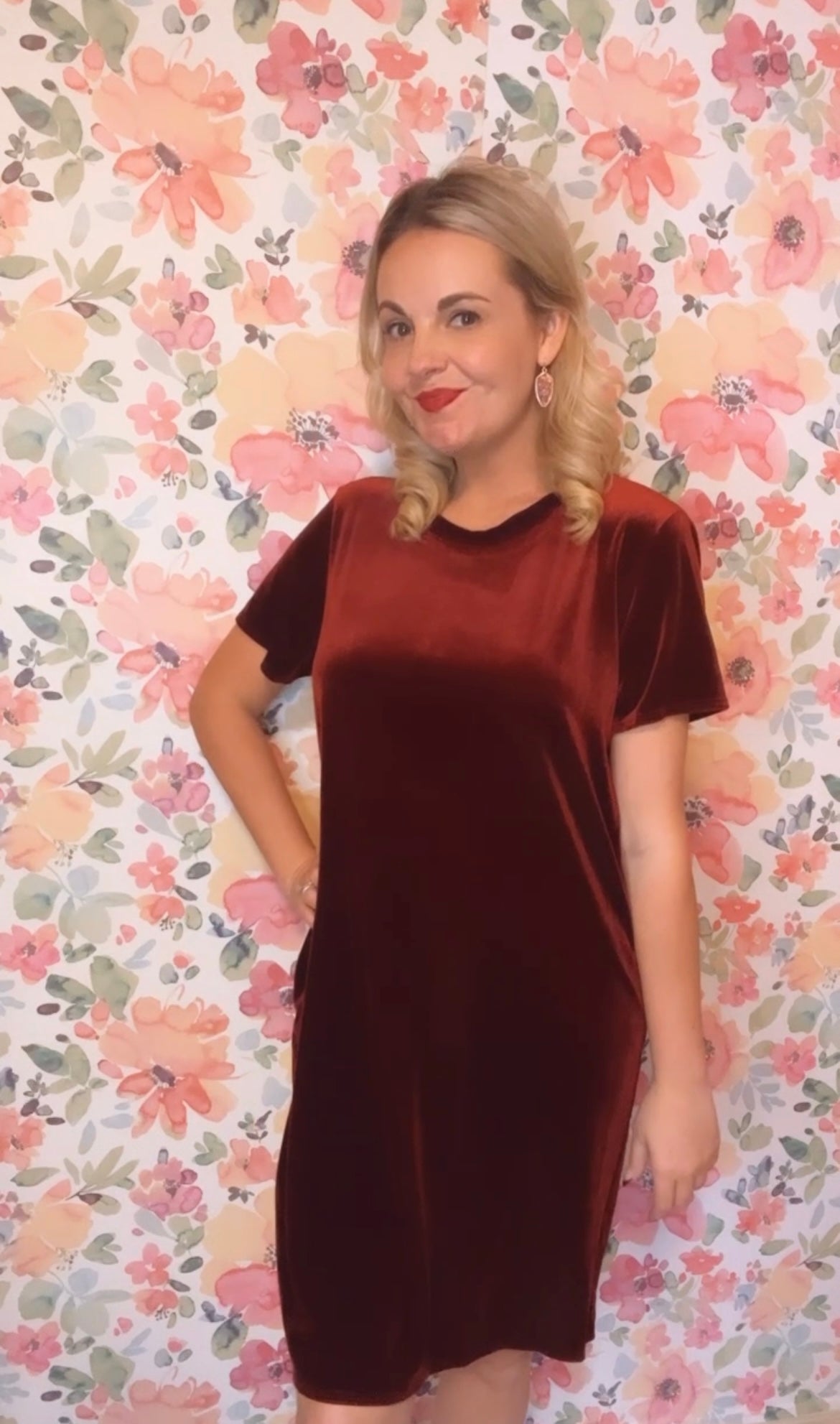 Velvet Short Sleeve Tunic Dress- Burgundy
